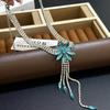 Colar com Franja de Flor de Diamante Super Brilhante Tendência Cool Feminino Tendência Europeia e Americana Socialite Corrente de Clavícula de Luxo de Alta Qualidade Acessórios