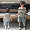 Roupa de Verão Infantil: Conjunto de Colete com Acabamento Listrado, Novo Estilo de Verão 2026, Conjunto de Duas Peças Moderno e Estiloso para Crianças Descoladas