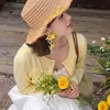 Brincos de Borla com Flor Amarela Vibrante para Mulheres na Primavera, Estilo de Feriado, Brincos Deslumbrantes e Únicos com um Visual Grandioso e Elegante