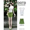 Falda de Acetato Verde para Mujer, Atuendo de Verano con un Look Único y Elegante, Falda Corta para Verano, Impresionante Moda para Mujer