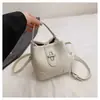 Bolso de Mano de Gama Alta de Moda para Mujer con Hebilla de Cierre, Bolso Cruzado Versátil y a la Moda, Exquisito Diseño de Oso, Bolso de Hombro Tipo Cubo Súper Popular