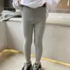 Leggings Lisos de Color para Niños de Primavera y Otoño 2026 Pantalones Versátiles Lisos de Color Abrigo Cálido de Otoño e Invierno para Niñas Bebés Pantalones para Niños