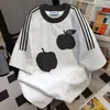 Camiseta Versátil Color Block com Três Listras Estilo Coreano Manga Curta 2025 Verão Nova Para o Trabalho Versátil Solta
