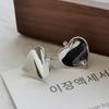 Pendientes de plata S925 con forma de corazón de melocotón brillante y diseño de nicho femenino, con diseño transfronterizo europeo y americano.