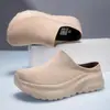 Novos Sapatos Casuais de Primavera, Tênis Meia Respirável Fly-Knit, Slip-On para Casal com Sola Grossa, Sapatos Meia Slip-On de Tamanho Grande para Venda Transfronteiriça