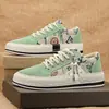 Zapatos de Hombre 2026 Nuevos Zapatos Casuales Personalizados de Primavera y Otoño Diseño Cómodo Moda Tendencia Versátiles Zapatos de Lona 525