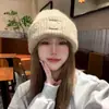 Gorro de Punto Suelto para Otoño e Invierno, Hilo Grueso Cálido, Adecuado para Cabezas y Caras Grandes, Gorro que Adelgaza el Rostro, Gorro Protector de Orejas para Mujer