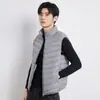 2026 Invierno Nuevo Chaleco de Plumas para Hombre con Cuello Alto Chaleco Ligero de Plumas Capa Interior Capa Exterior 90% Plumón de Pato Blanco