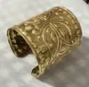 Pulseras Metálicas Anchas Transfronterizas, Brazaletes Extravagantes para el Brazo, Accesorios para la Muñeca, Accesorios de Danza de Dunhuang, Pulseras Abiertas de Estilo Étnico, Venta Directa Étnica Dai