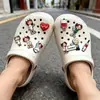 Pingentes de Sapato Tamanco com Tema Médico, Decorações para Sapatos, Acessórios de Sapato Destacáveis, Atacado em Estoque