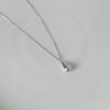 Minimalismo Plata de Ley S925 Collar Pequeño de Frijol de Plata Gota de Agua para Mujer Estilo Coreano Frío y Sombrío Diseño Nicho Cadena Collar Cadena Clavícula