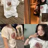 Camiseta holgada de manga corta con estampado de manzana linda para niña, top base de verano, atuendo familiar de manga corta para niños