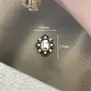 Acessórios de Liga Metálica Original com Cravação de Diamantes Joias Digitais Retrô Botão de Roupa Personalidade Chanel Flor para Sapato Material