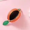 Bolsa para monedas de cuero PU transfronteriza, nueva mini billetera con patrón de lichi y fruta, lindo accesorio de bolsa para auriculares con oreja colgante para mujer