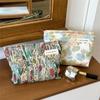 Elegante Bolso de Cosméticos Francés con Relieve Floral Literario, Bolso de Mano Simple Portátil, Bolso de Mano Casual para Teléfono Móvil al Caminar
