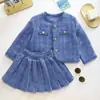 Conjunto de moda estilo Chanel para niña 2026 otoño nueva moda chaqueta francesa con flecos y falda plisada conjunto de dos piezas