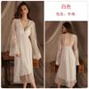 Guiruo Sexy Versión A Camisón Largo Encaje Patchwork Escote V Profundo Tentación Malla Bata Exterior Conjunto Ropa de Casa para Mujer 4386