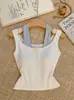 1940 # Estilo chica picante sexy top corto tipo camisola con cuello halter, botones y copas en el pecho, sin mangas