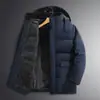 Jaqueta Masculina Acolchoada de Algodão com Capuz, Cruzada, Outono e Inverno 2025, Jaqueta Acolchoada Popular Quente e à Prova de Vento para Homens de Meia-Idade