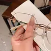 Gafas sin montura Doradas Champagne Brillantes para Diosa Populares de Video, Aspecto Adelgazante para Cara Grande, Moda Popular, Borde Cortado 802
