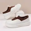 Nuevos zapatos casuales deportivos transpirables y ligeros para hombre, hechos de piel de vaca de capa superior, zapatillas slip-on versátiles para hombre