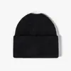 Gorro de Punto con Hueco para Cola de Caballo para Mujer Invierno Estilo K Moda Tendencia Otoño e Invierno Gorro Pullover Parte Superior Abierta Gorro de Lana Protección para Orejas