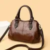 Bolso de mano vintage para mujer transfronterizo, bolso de hombro de mamá, bolso cruzado de diseño único, bolso tote de moda de alta gama