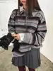 Corea del Sur Dongdaemun 2026 Otoño/Invierno Suéter de lana holgado a rayas con cuello polo