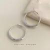 Brincos de Liga de Cobre, Dança do Ouvido! Brincos Metálicos Minimalistas Inspirados em Celebridades para Mulheres, Targus de Moda de Nicho