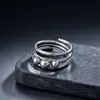 Anillo de acero de titanio de diseño nicho estilo Ins para mujer, no se decolora, oro de 18 quilates, diseño abierto, acero inoxidable, lujo ligero, anillo para el dedo índice, venta al por mayor