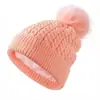 Gorro de punto cálido con pompón de color europeo y americano, giro de diamante, nuevo para invierno, gorro de lana nuevo para mujer