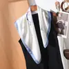 Pañuelo Cuadrado Pequeño de Verano Delgado y Suave, Bufanda Decorativa Versátil y Elegante para el Cuello, Pañuelo de Seda Artístico, Fresco y de Gama Alta para Mujeres