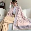 Bufanda Floral Pequeña Otoño e Invierno 2025 Estilo Elegante de Socialité Bufanda Estampada de Imitación Cachemira Bufanda Cálida y a Prueba de Frío para Mujer