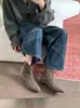 Botines Nuevos Otoño/Invierno 2026 Puntiagudos Tacón de 5CM que Aumenta la Altura Mujer Botas Western Retro de Gamuza Cremallera Trasera Botas Adelgazantes