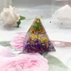 Grava de Cristal Natural Serie Navideña Lentejuelas Degradadas Árbol Torre Pirámide Artesanías para el Hogar Adornos de Resina Escritorio