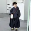 0984 Traje Casual para Niños Primavera y Otoño 2026 Nuevo Moderno Conjunto de Dos Piezas Rayado de Otoño Moda para Bebés Otoño