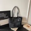Bolsa Tote de Luxo para Mulheres, Nova Moda Primavera 2026, Super Popular, Bolsa de Ombro Exquisita, Bolsa de Mão de Grande Capacidade