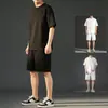 Novo Conjunto Esportivo Casual de Verão 2026 para Homens, Tecido Listrado 260g, Conjunto de Camiseta de Gola Redonda + Shorts