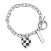 Collar con colgante de amor de rejilla de tablero de ajedrez de diseño nicho, juego de pulsera para mujer, accesorios modernos y geniales, joyería de cadena para clavícula de verano para mujer