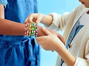 bracelet making kit
