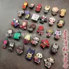 Nuevos Zapatos de Jardín de Moda con Charms Creativos de Dibujos Animados Desmontables, Accesorios Decorativos para Zuecos