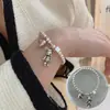 Pulsera de Letras Mobius Dulce Versátil Estilo Coreano para Mujer, Moda Retro, Pulsera Sencilla, Joyería de Mano con Patrón Retorcido