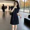 Elegante Vestido Azul Oscuro Estilo Francés para Mujer, Nuevo Modelo Verano 2026 de Manga Corta con Cadena de Pedrería Decorativa, Vestido de Corte A Entallado