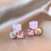 Brincos de Cubo de Açúcar Cor Gradiente de Alto Padrão Agulha de Prata para Mulheres, Brincos Versáteis de Cubo Tridimensional Irregular da Moda, Acessórios de Orelha Doces e Descolados