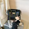 Bolso Cruzado, Bolso de Hombro, Bolso de Cadena, Nuevo Bolso de Mano de Moda Tendencia 2026 Elegante Simple Casual Japonés y Coreano para Mujer con un Toque de Elegancia