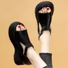 Sandalias populares de plataforma gruesa para comercio exterior transfronterizo, nuevo estilo de verano, modernas y versátiles, sandalias romanas casuales para mujer con punta abierta y diseño calado