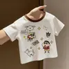 Camiseta Infantil de Manga Curta Estampada com Desenho Shin-Chan para Meninas, Fofa e Estilosa, Peça Versátil de Verão, Novo Estilo