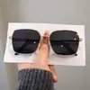 Gafas de Sol Metálicas Cuadradas Grandes de Moda Transfronterizas Gafas de Sol Retro Simples para Mujer Gafas Anti-UV