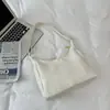 Bolsa Cruzada Perezosa de Gran Capacidad para Comercio Exterior para Mujer Otoño 2026 Nueva Bolsa de Hombro de Diseño de Nicho Versátil