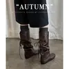 Botas de tornozelo pretas de cano alto estilo coreano para mulheres, salto médio, pele de carneiro, sem cadarço, botas de montaria planas com cadarço de inverno, botas longas emagrecedoras